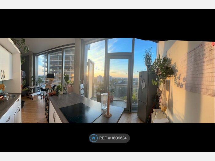 Studio To Rent In Greengate, Salford, M3