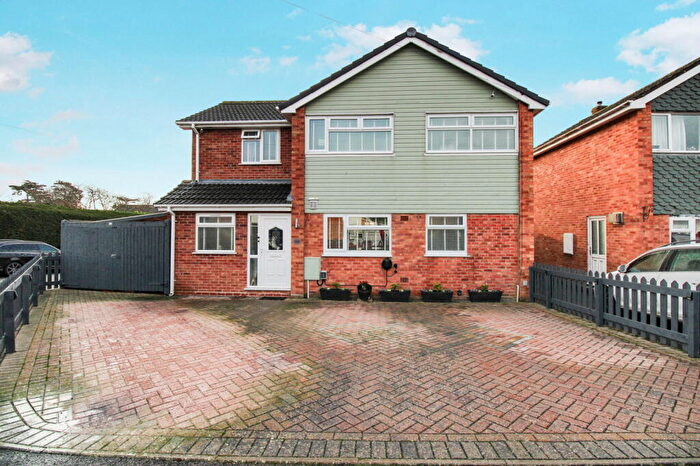 4 Bedroom Detached House For Sale In Meadow Rise, Bewdley, Worcestershire, DY12