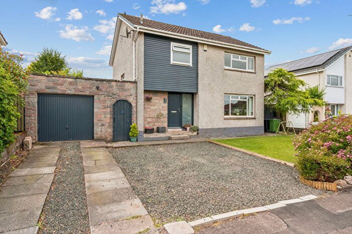 3 Bedroom Villa For Sale In Ochiltree, Dunblane, FK15