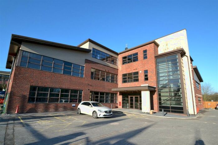 1 Bedroom Ground Flat To Rent In Macclesfield Road, Wilmslow, Cheshire, SK9