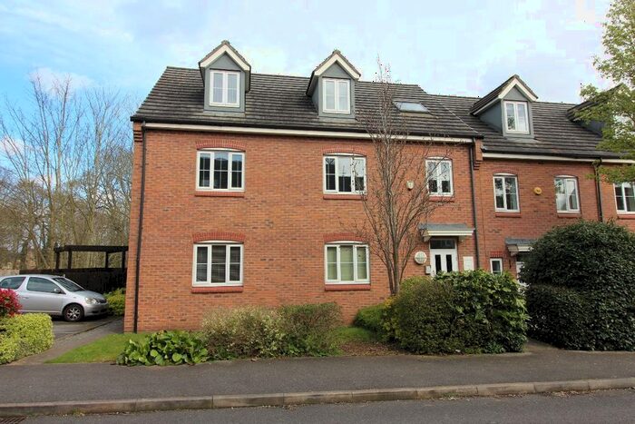 2 Bedroom Flat To Rent In Burberry Avenue, Hucknall, Nottingham, NG15