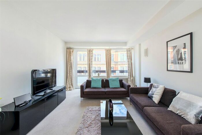 2 Bedroom Flat To Rent In Weymouth Street, Marylebone, London, W1W
