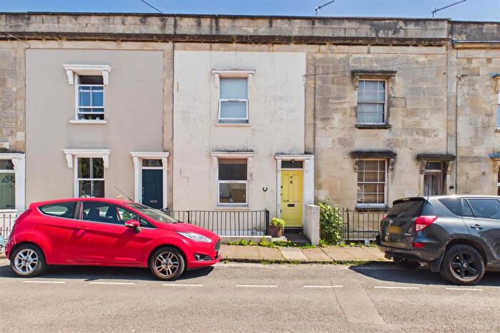 1 Bedroom Flat For Sale In Mount Pleasant Terrace, Southville, BS3