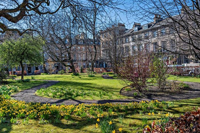 3 Bedroom Flat For Sale In Rutland Street, Edinburgh, EH1