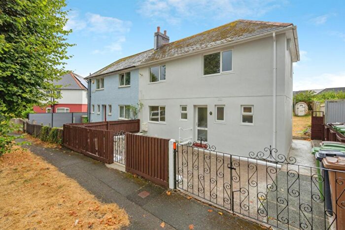3 Bedroom Semi Detached House For Sale In Royal Navy Avenue, Plymouth, PL2