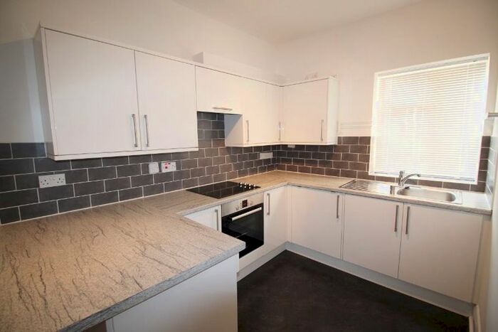 1 Bedroom Flat To Rent In High Street, Sevenoaks, TN13