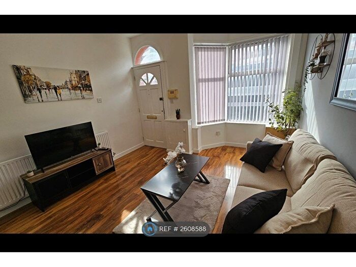 2 Bedroom Terraced House To Rent In Parkfield Avenue, Manchester, M14