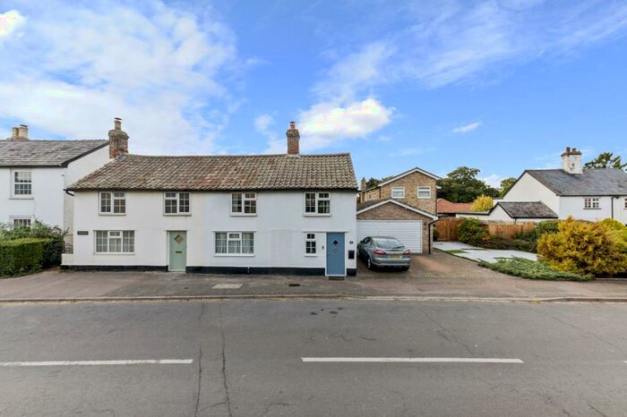 3 Bedroom Cottage For Sale In Silver Street, Litlington, SG8