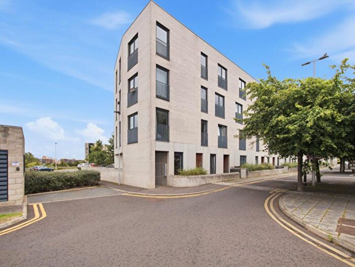 3 Bedroom Flat For Sale In / Saltire Street, Granton, Edinburgh, EH5