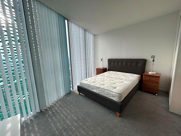 1 Bedroom Apartment To Rent In Holloway Circus Queensway, Birmingham, B1