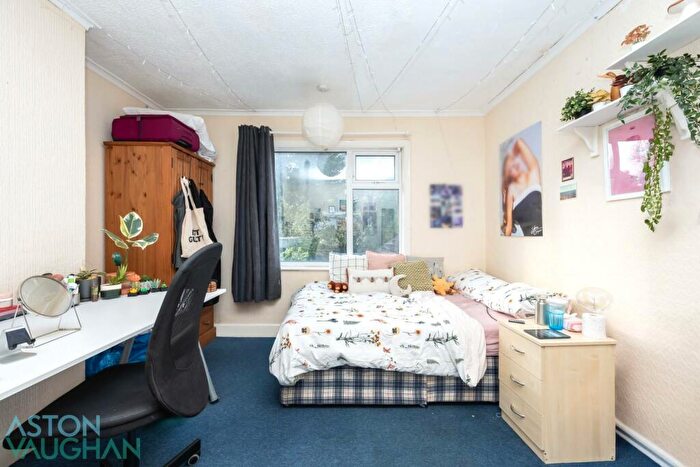 6 Bedroom Detached House To Rent In Coldean Lane, Brighton, BN1