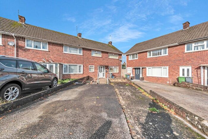 3 Bedroom End Of Terrace House For Sale In Ilchester Road, Llanrumney, Cardiff, CF3