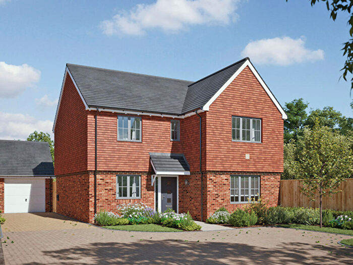 4 Bedroom Detached House For Sale In Brockhills Lane, New Milton, BH25