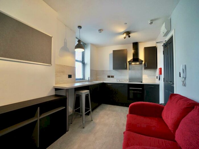 Studio To Rent In Studio, Bangor, Gwynedd, LL57