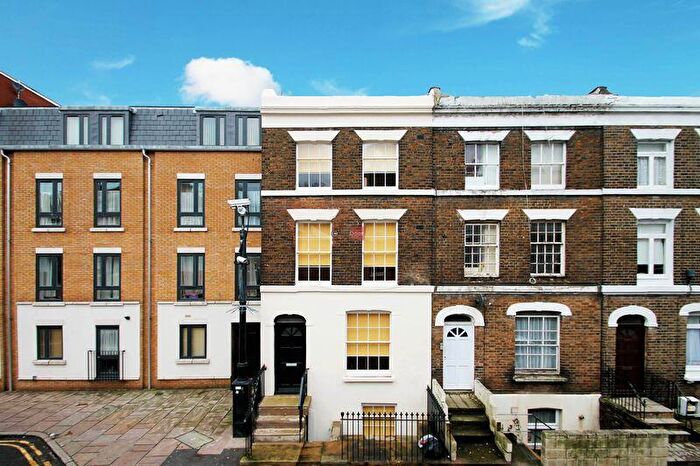 1 Bedroom Penthouse To Rent In High Street, Rochester, ME1