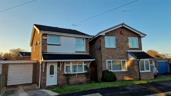 3 Bedroom Detached House To Rent In Forest Road, Winsford, CW7