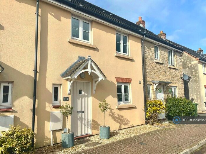 3 Bedroom Terraced House To Rent In Ellworthy Court, Frome, BA11