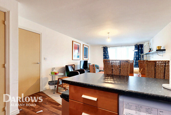 2 Bedroom Flat For Sale In Blackweir Terrace, Cardiff, CF10