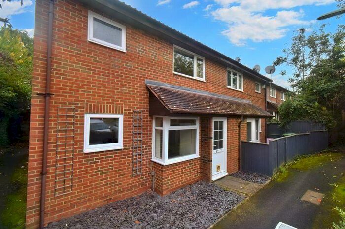 1 Bedroom Semi-Detached House To Rent In Matilda Drive, Basingstoke, RG22