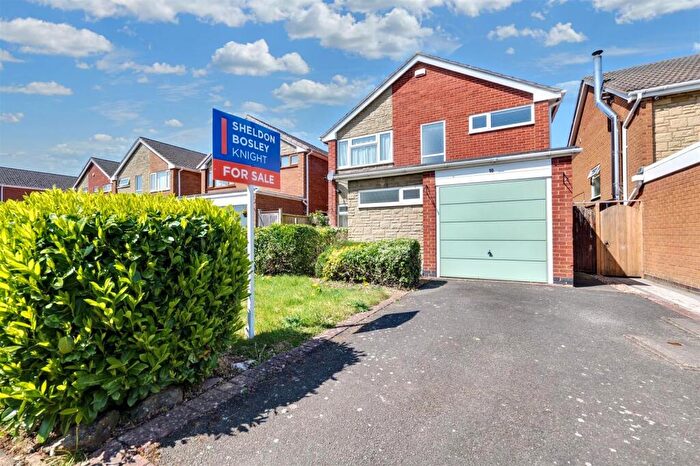 3 Bedroom Detached House For Sale In Juliet Close, Nuneaton, CV11