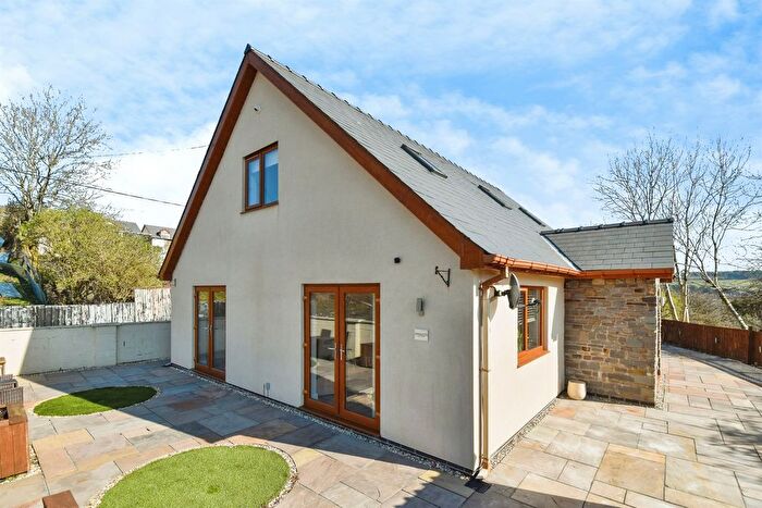 3 Bedroom Bungalow For Sale In Queen Victoria Street, Tredegar, NP22