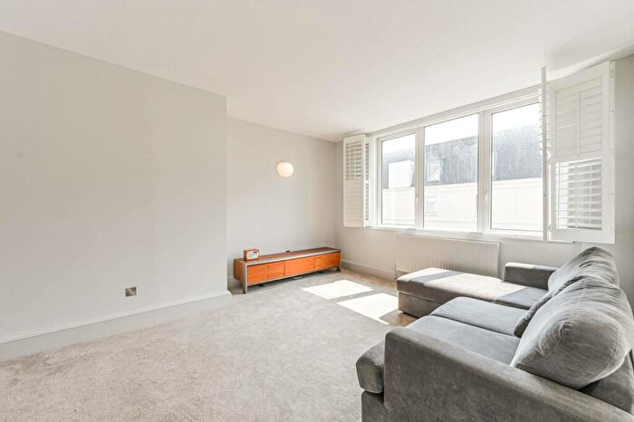 2 Bedroom Flat For Sale In Chelsea Harbour, Chelsea, London, SW10