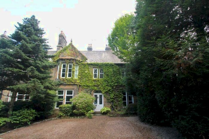 3 Bedroom Property To Rent In Centre Point, Adel Willows, Otley Road, LS16