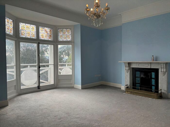 1 Bedroom Flat To Rent In College Road, Newton Abbot, TQ12