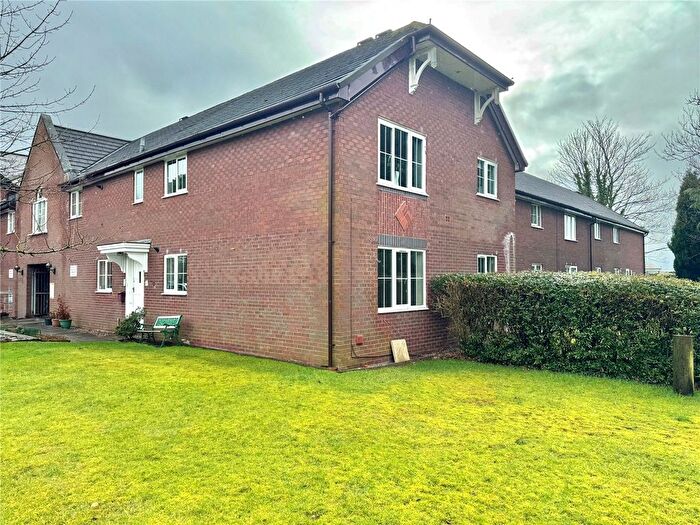 2 Bedroom Flat For Sale In Boys Lane, Fulwood, Preston, Lancashire, PR2