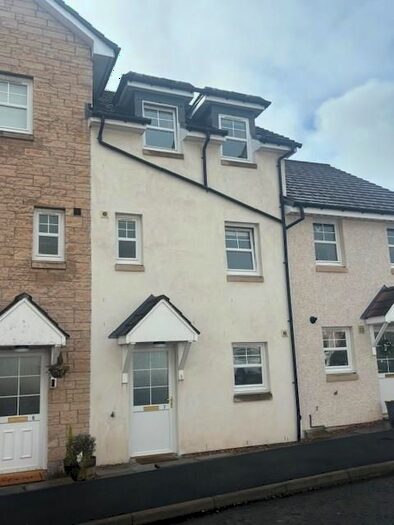 4 Bedroom Town House To Rent In Balantyne Place, Peebles, EH45