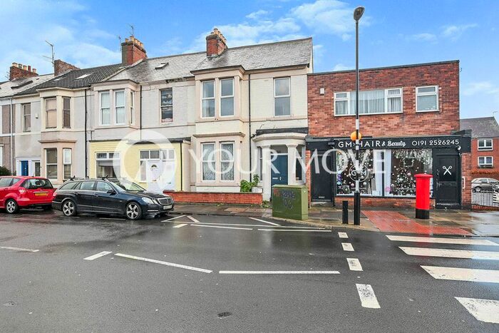 2 Bedroom Flat To Rent In John Street, Cullercoats, North Shields, Tyne And Wear, NE30