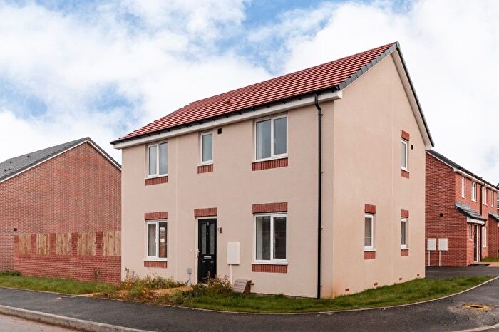 3 Bedroom Detached House For Sale In Hopkinson Way, Scartho Top, Grimsby, DN33