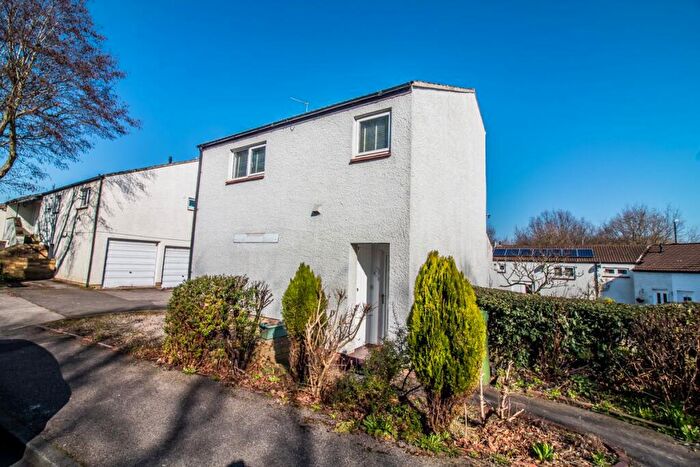 2 Bedroom Flat To Rent In Broadmeadows, Fatfield, Washington, Tyne And Wear, NE38