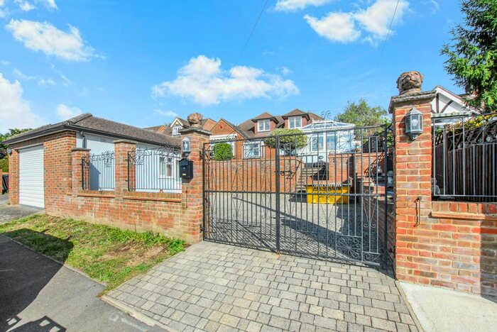 4 Bedroom Detached Bungalow For Sale In Middle Road, Higher Denham, Uxbridge, UB9
