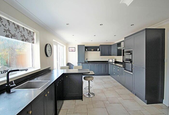 3 Bedroom Detached House For Sale In Locks Close, Deeping St James, PE6