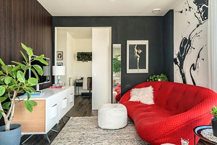 3 Bedroom Flat For Sale In Moulding Lane, Deptford, SE14