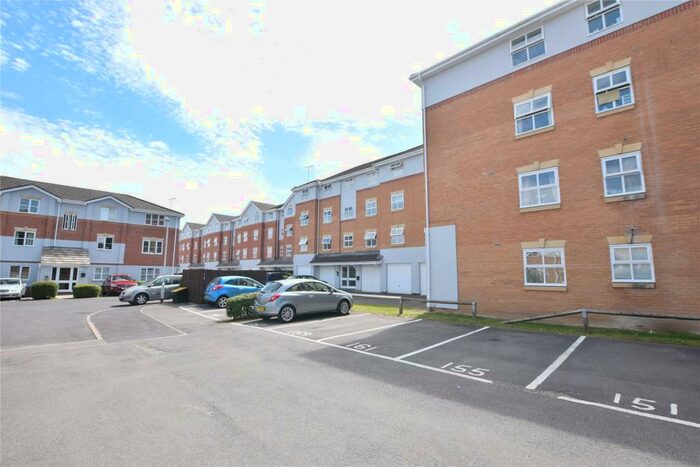 2 Bedroom Apartment To Rent In Elm Park, Reading, Berkshire, RG30