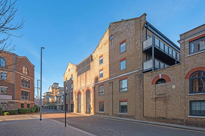 2 Bedroom Duplex To Rent In Candlemakers Apartments, York Road, SW11