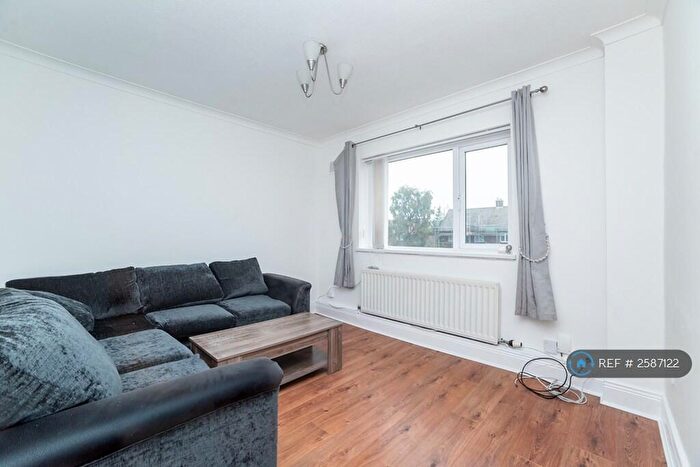 1 Bedroom Flat To Rent In Springwell Road, Sunderland, SR3