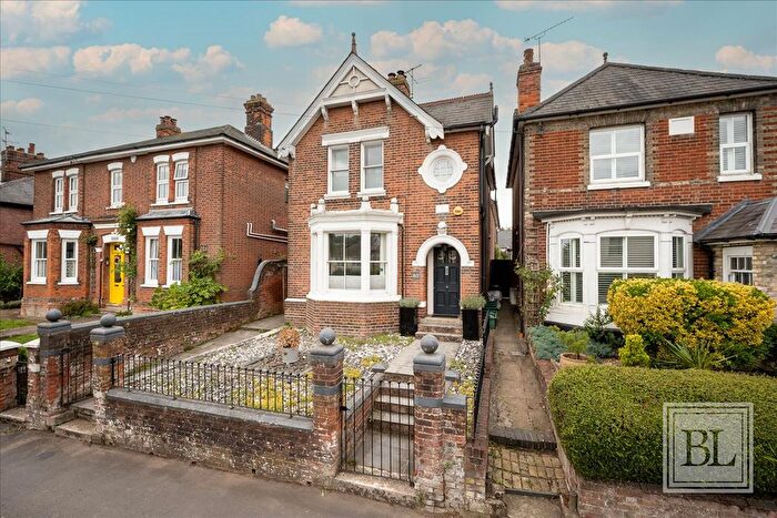 4 Bedroom Detached House For Sale In Bergholt Road, Colchester, CO4