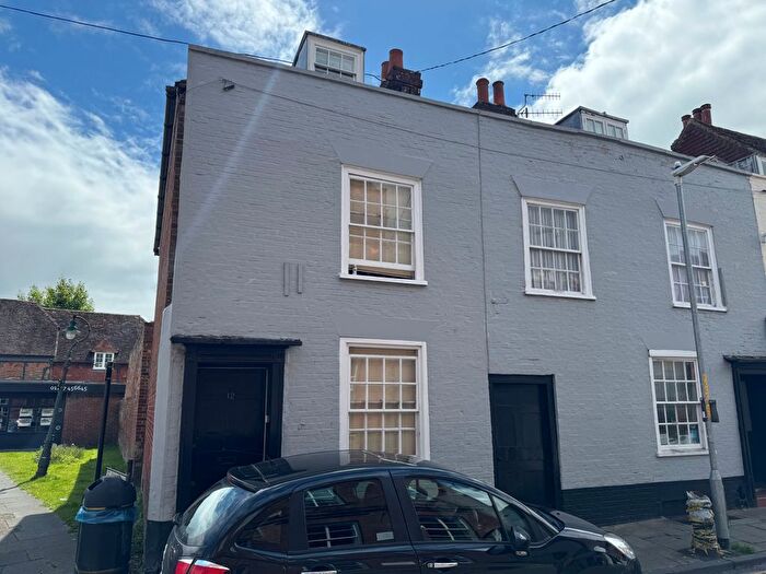 4 Bedroom Property To Rent In Castle Street, Canterbury, CT1