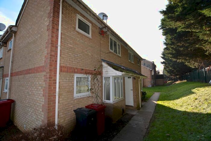 1 Bedroom Terraced House To Rent In Maplin Park, Langley, Slough SL3