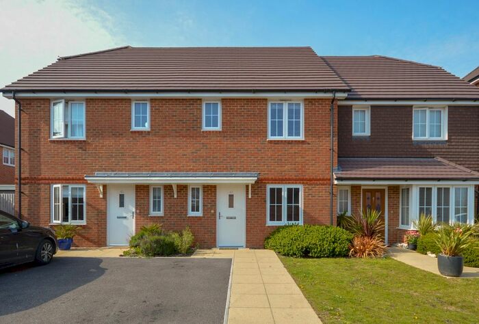 3 Bedroom Terraced House To Rent In Lakeland Avenue, Bognor Regis, West Sussex, PO21