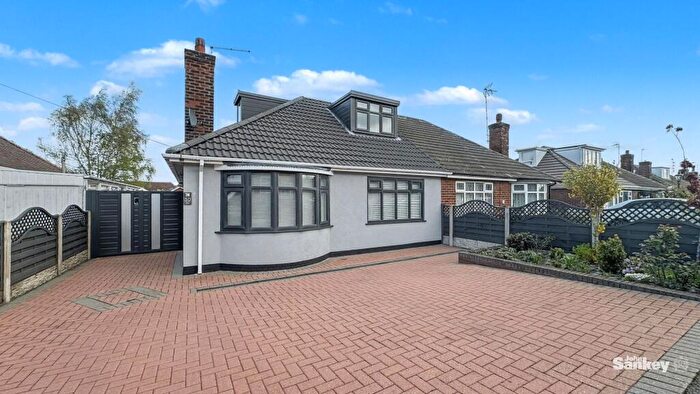 3 Bedroom Semi-Detached Bungalow For Sale In Victory Drive, Forest Town, NG19