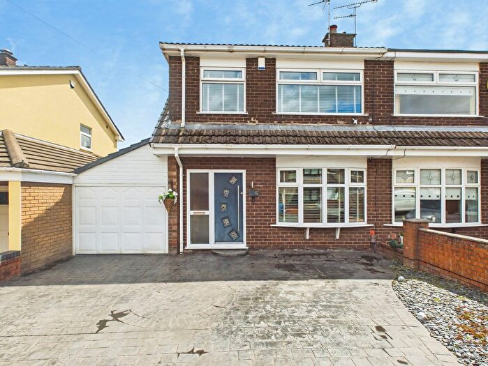 3 Bedroom Semi Detached House For Sale In Syston Avenue, Laffak, St Helens, WA11