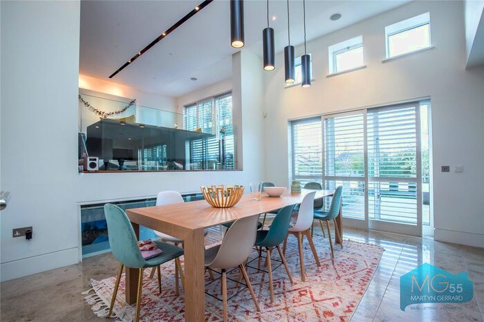 6 Bedroom Detached House To Rent In Church Mount, London, N2