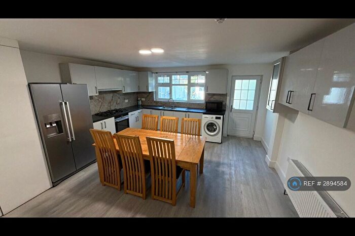 6 Bedroom End Of Terrace House To Rent In Prince Regent Lane, London, E13