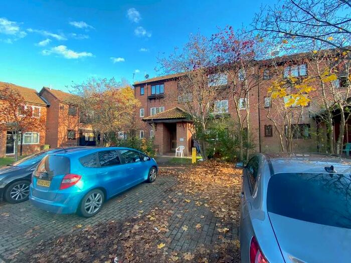 2 Bedroom Flat To Rent In Denmead, Two Mile Ash, MK8