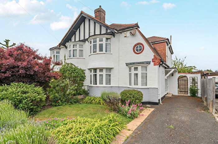 4 Bedroom Semi Detached House For Sale In Woodhurst Avenue, Petts Wood, Orpington, BR5