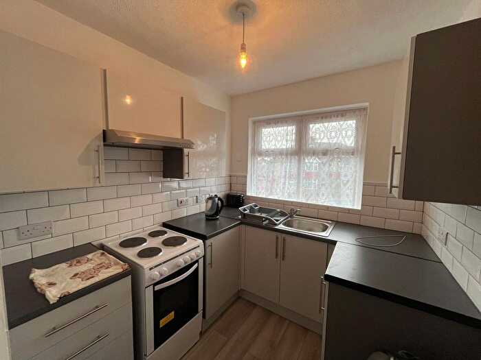 1 Bedroom Flat To Rent In Hayes, UB3